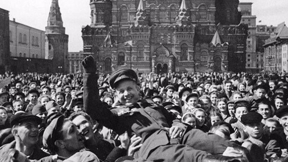 День 9 мая навсегда праздник Победы!